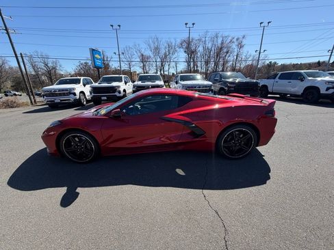 Used 2024 Chevrolet Corvette Stingray Preferred Cpe w/ Z51 Performance Package image 14