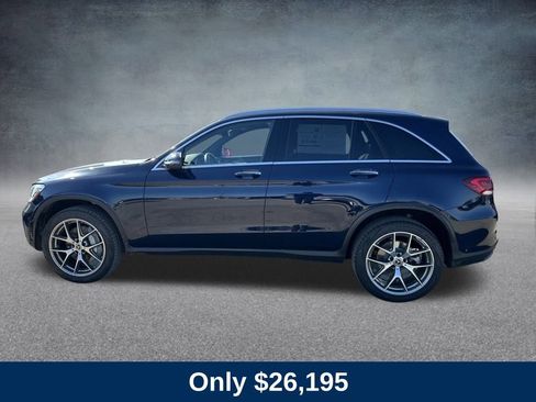 Used 2022 Mercedes-Benz GLC 300 4MATIC image 4