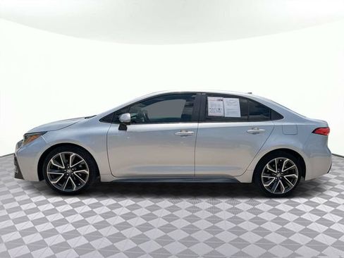 Used 2021 Toyota Corolla SE w/ SE Premium Package FWD image 8