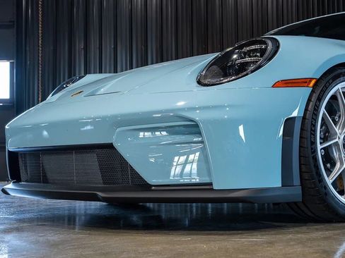 Used 2026 Porsche 911 GT3 RWD image 24