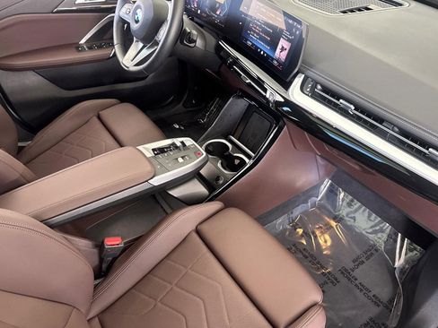 Used 2025 BMW X1 xDrive28i w/ Convenience Package AWD/4WD image 31
