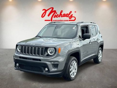Used 2022 Jeep Renegade Latitude w/ Convenience Group AWD/4WD image 6