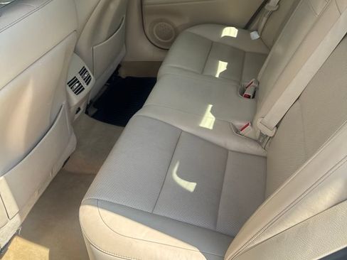 Used 2015 Lexus ES 350 w/ Luxury Package FWD image 11