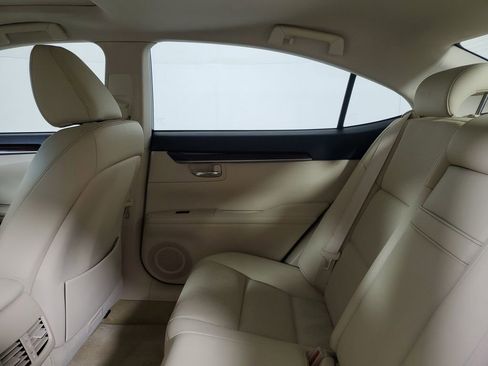 Used 2015 Lexus ES 350 w/ Premium Package FWD image 7