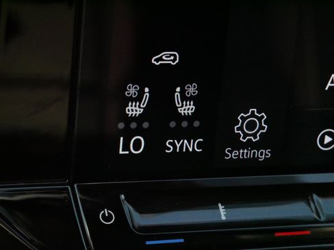 Certified 2026 Volkswagen Atlas SE AWD/4WD image 29
