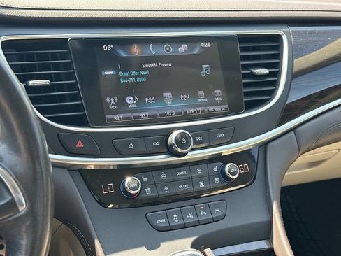 Used 2017 Buick LaCrosse Premium w/ Driver Confidence Package #2 AWD/4WD image 29