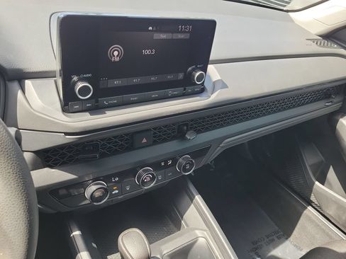 Used 2023 Honda Accord LX image 14
