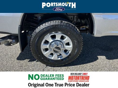 Used 2024 Ford F350 XLT w/ FX4 Off-Road Package image 30