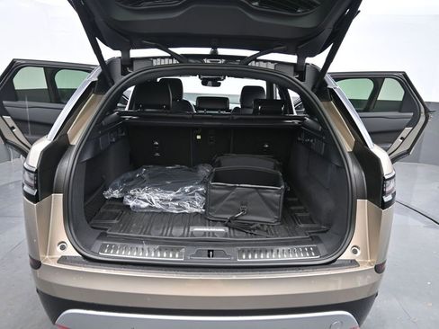 New 2026 Land Rover Range Rover Velar S image 13