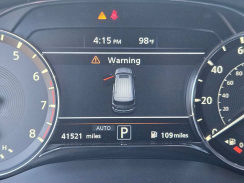 Used 2023 INFINITI QX80 Sensory w/ All-Season Package AWD/4WD image 24