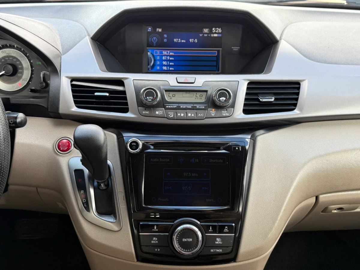 Used 2016 Honda Odyssey EX image 50