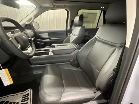 New 2026 Ford Expedition Max Active image 10