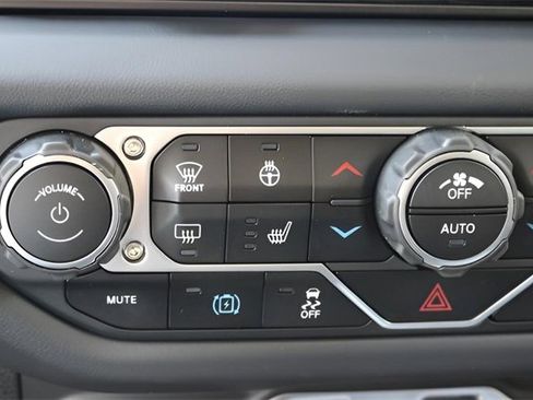 New 2025 Jeep Wrangler Unlimited Sahara image 23