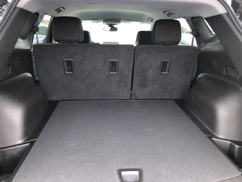 Used 2024 Chevrolet Blazer LT w/ Convenience Package image 9