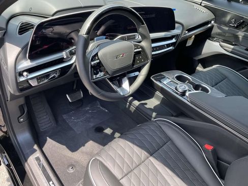 New 2026 Cadillac Lyriq V w/ LPO, Red Accent Package image 20