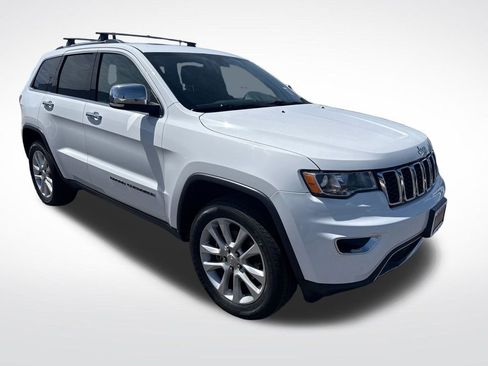 Used 2017 Jeep Grand Cherokee Limited AWD/4WD image 8