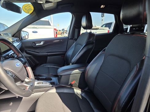 Certified 2023 Ford Escape ST-Line w/ Tech Pack #1 image 26