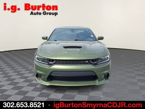 Used 2022 Dodge Charger Scat Pack w/ Dynamics Package RWD image 2