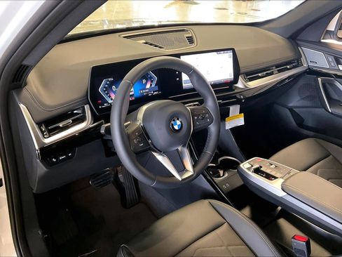 Used 2026 BMW X1 xDrive28i w/ Convenience Package image 8
