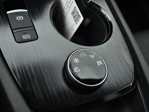 New 2026 Nissan Rogue SV image 17