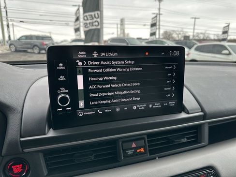 Used 2023 Honda Pilot Elite image 4