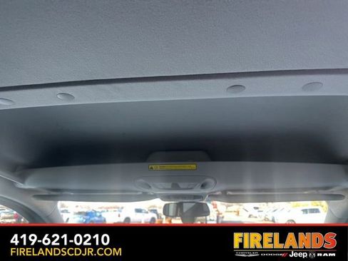 Used 2018 Ford Transit Connect XL image 15