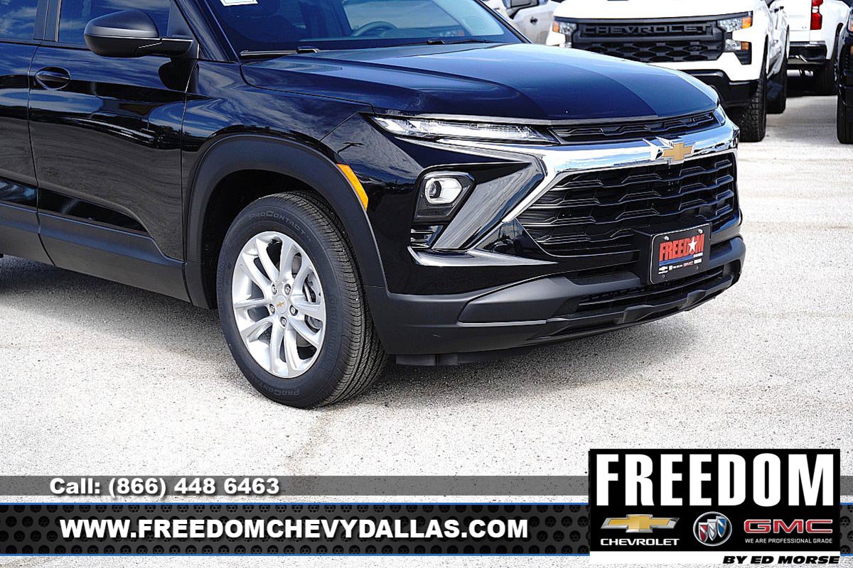 New 2026 Chevrolet TrailBlazer LS w/ LS Convenience Package FWD image 38