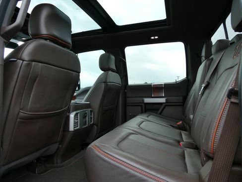 Used 2017 Ford F250 King Ranch w/ King Ranch Ultimate Package AWD/4WD image 22