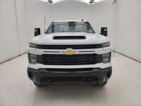 New 2026 Chevrolet Silverado 2500 Custom w/ Custom Value Package image 18
