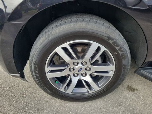 Used 2024 Ford Expedition Max Limited image 18