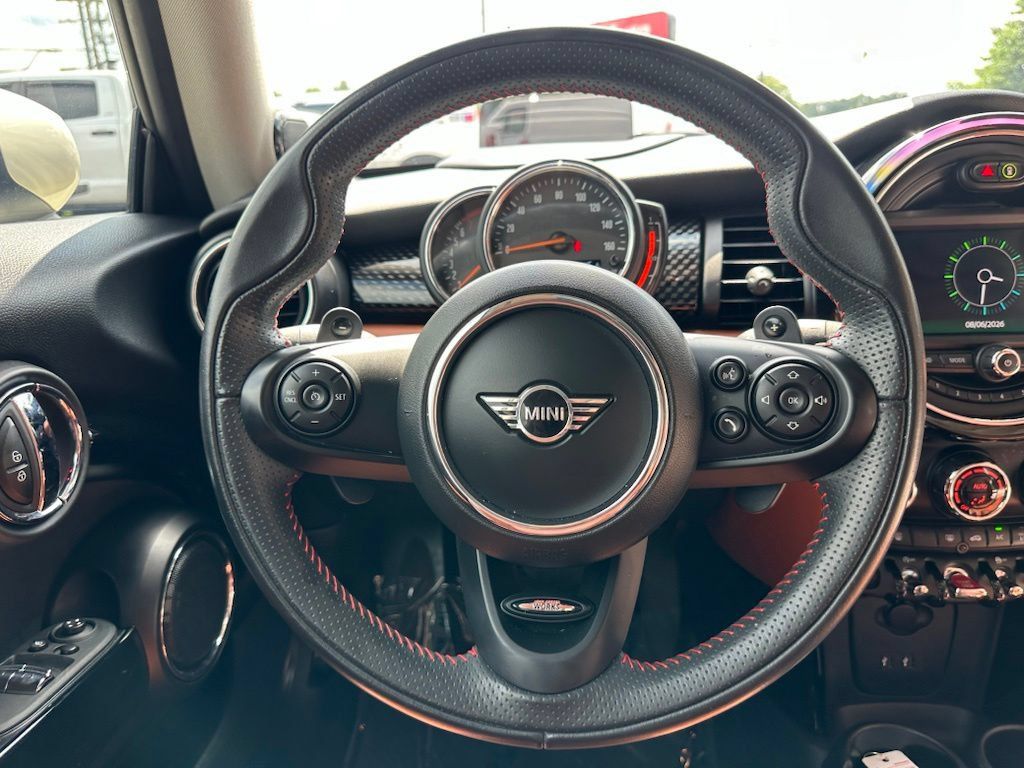 Used 2020 MINI Cooper S FWD image 25