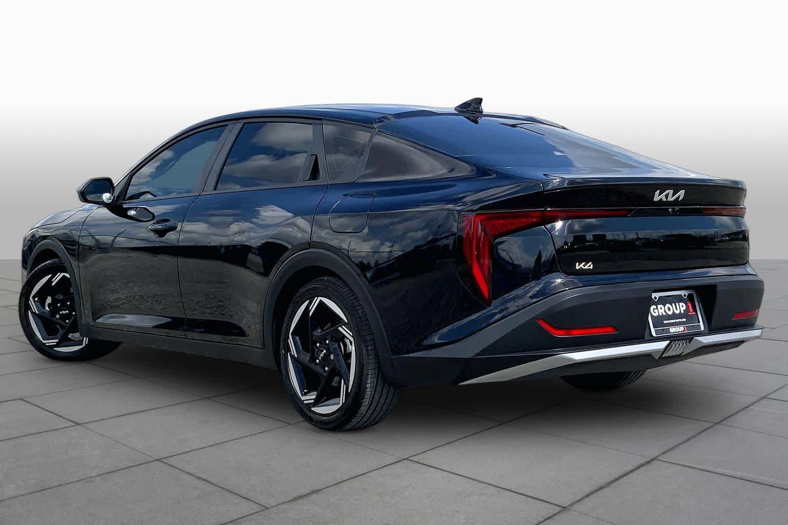 Used 2025 Kia K4 EX FWD image 12