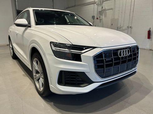 Used 2022 Audi Q8 Premium Plus AWD/4WD image 8