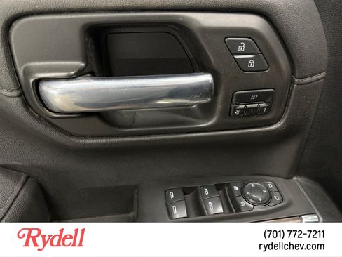 Used 2021 GMC Sierra 1500 SLT w/ SLT Premium Plus Package AWD/4WD image 11