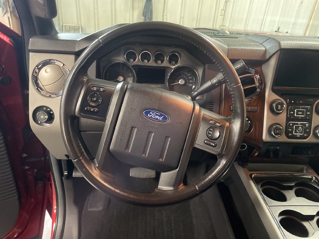 Used 2016 Ford F250 Lariat w/ Chrome Package AWD/4WD image 24