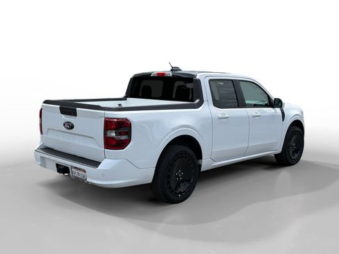 Certified 2025 Ford Maverick Lobo AWD/4WD image 5