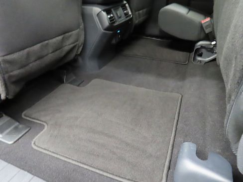 Used 2024 Ford F150 STX image 59