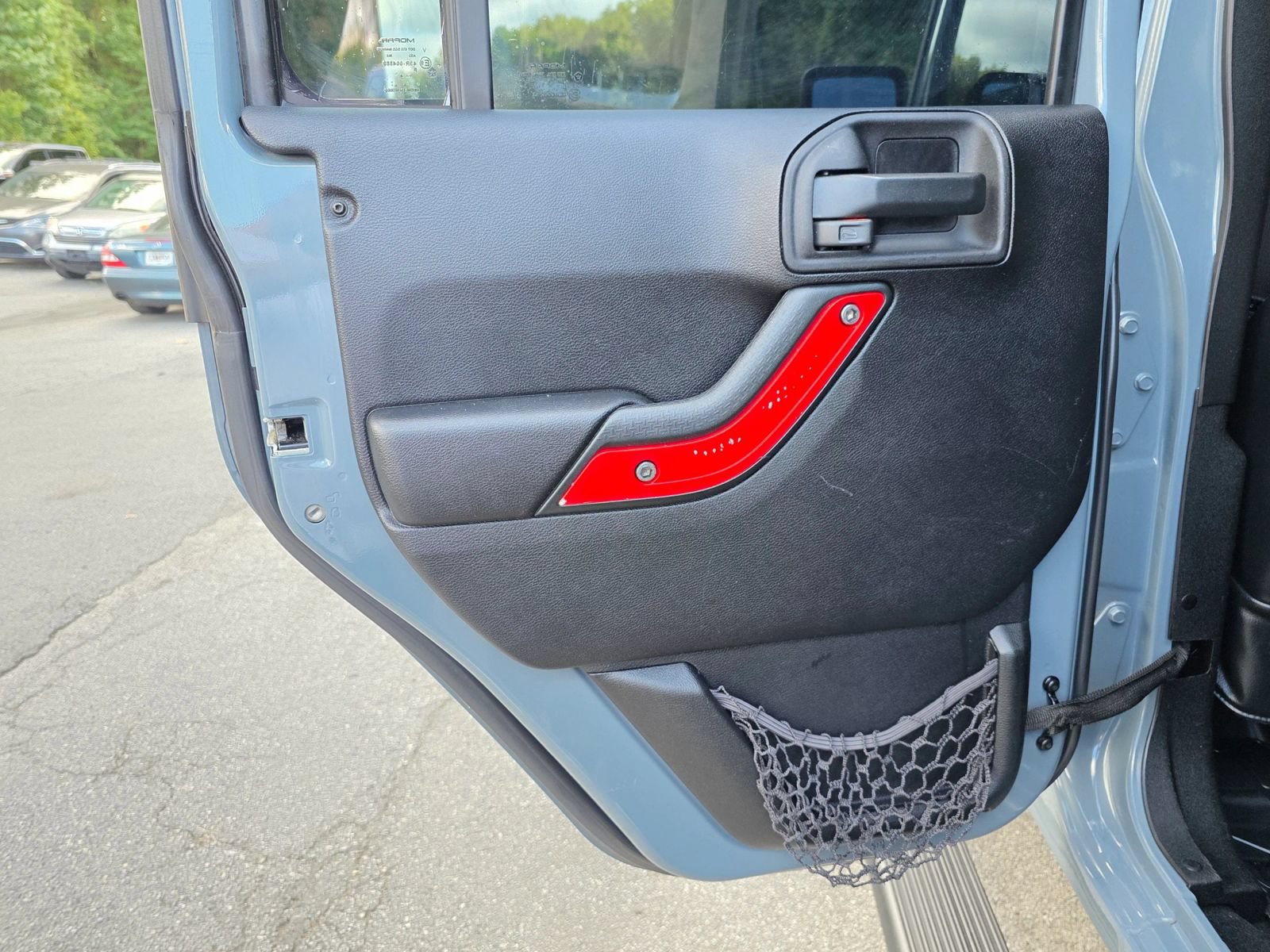Used 2014 Jeep Wrangler Unlimited Sahara w/ Connectivity Group AWD/4WD image 23