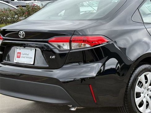 Certified 2026 Toyota Corolla LE image 8