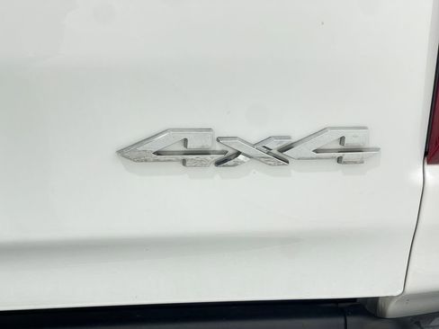 Used 2020 RAM 1500 Laramie image 41