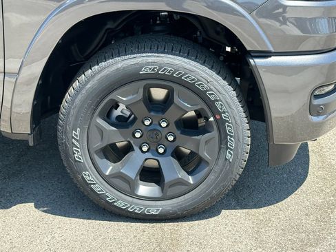 New 2026 RAM 1500 Big Horn AWD/4WD image 11