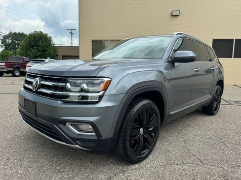 Used 2019 Volkswagen Atlas SEL Premium AWD/4WD image 3
