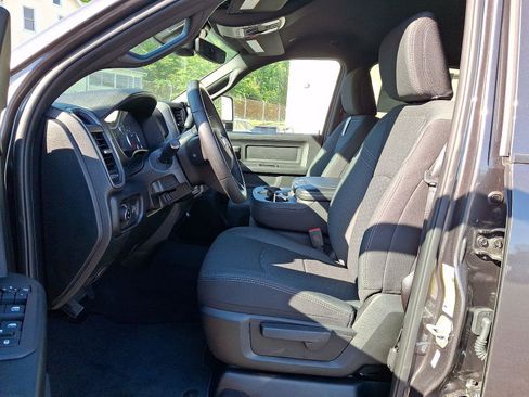 New 2026 RAM 2500 Tradesman AWD/4WD image 9