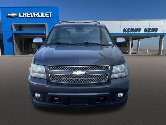 Used 2010 Chevrolet Tahoe LTZ AWD/4WD image 9