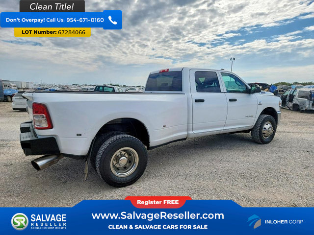 Used 2021 RAM 3500 Tradesman w/ Chrome Appearance Group AWD/4WD image 4