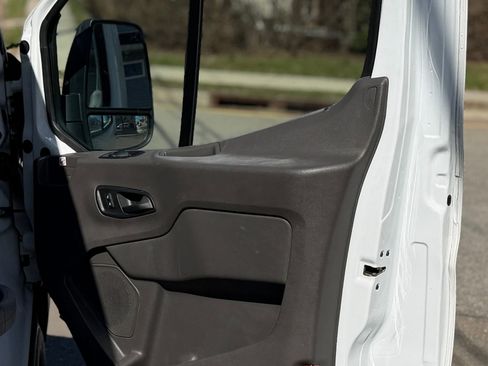 Used 2020 Ford Transit 150 Base image 27