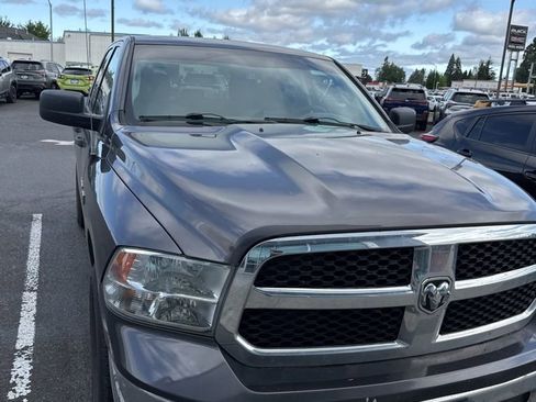 Used 2014 RAM 1500 ST w/ SXT Appearance Group RWD image 4
