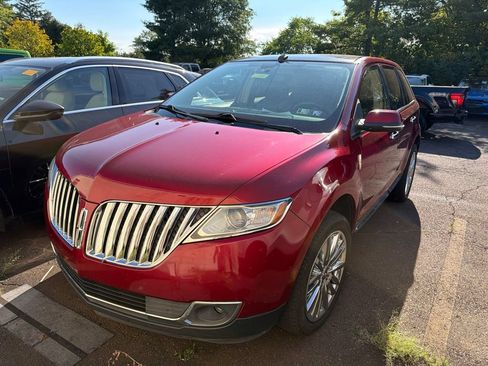 Used 2013 Lincoln MKX AWD image 5