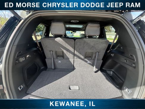 New 2026 Jeep Grand Cherokee L Limited AWD/4WD image 30