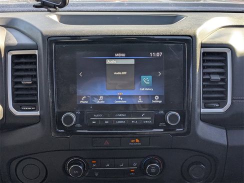 Used 2022 Nissan Frontier SV image 14